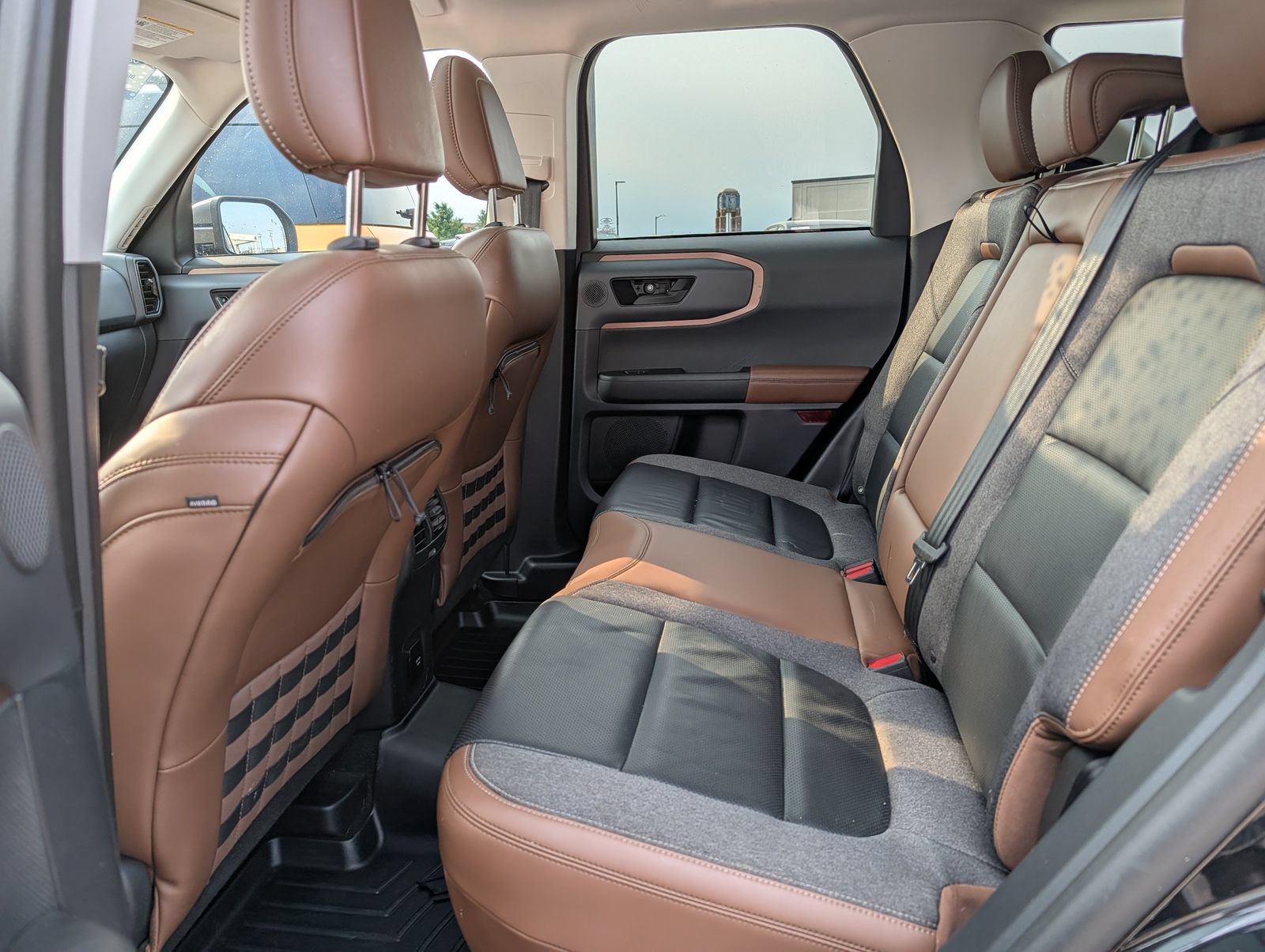 Certified 2021 Ford Bronco Sport Outer Banks w/ Outer Banks Package AWD/4WD image 21