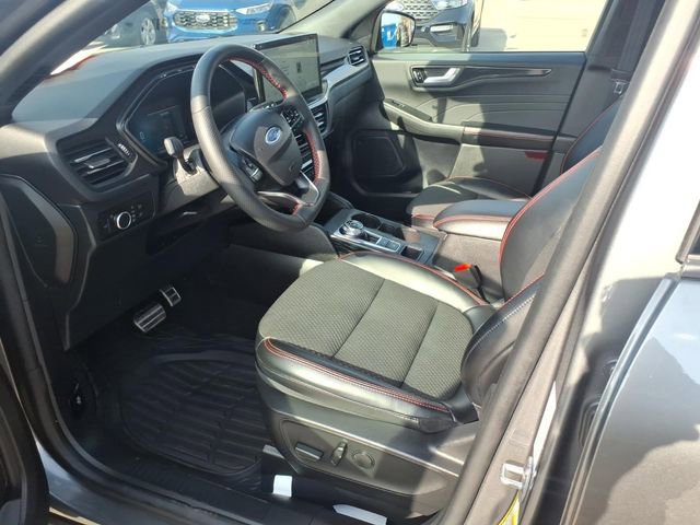 Certified 2023 Ford Escape ST-Line w/ Tech Pack #1 AWD/4WD image 16
