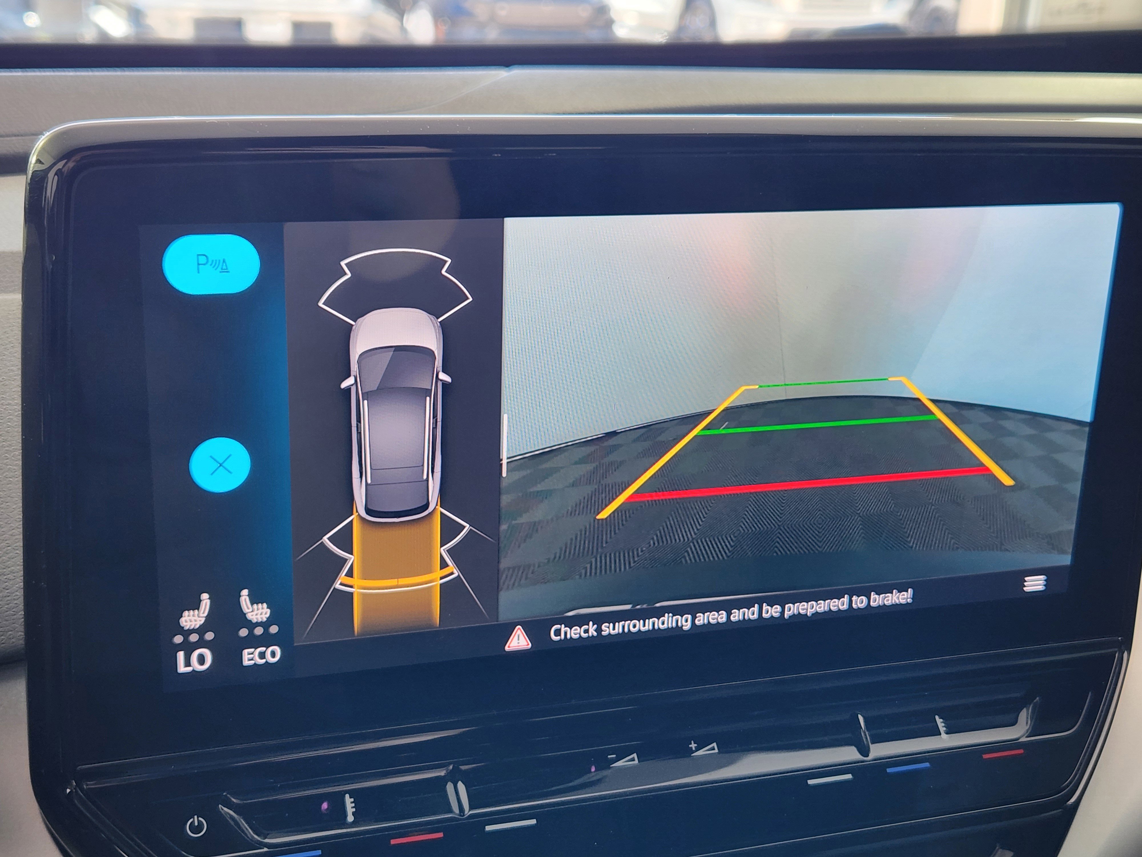 Used 2021 Volkswagen ID.4 Pro image 22