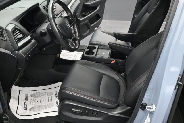 Used 2025 Honda Odyssey Sport-L image 6