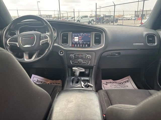 Used 2018 Dodge Charger R/T image 10