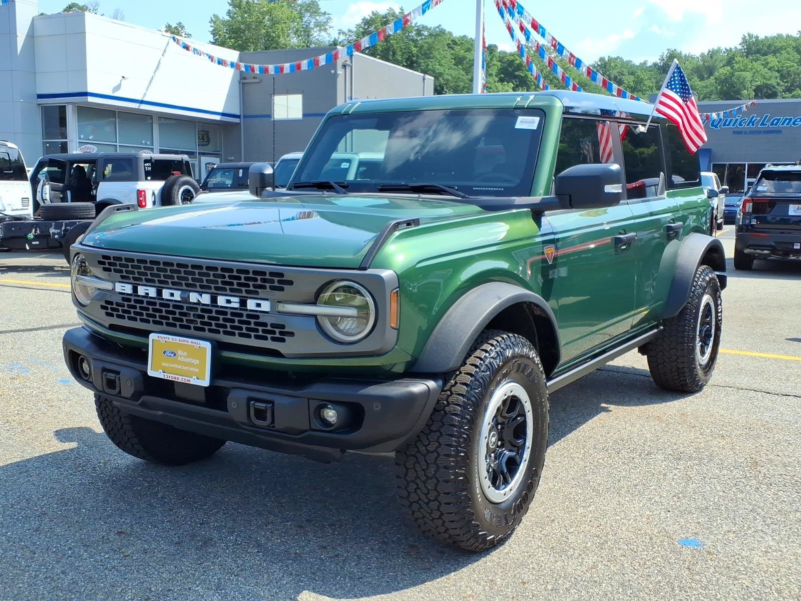 Certified 2025 Ford Bronco Badlands AWD/4WD image 4