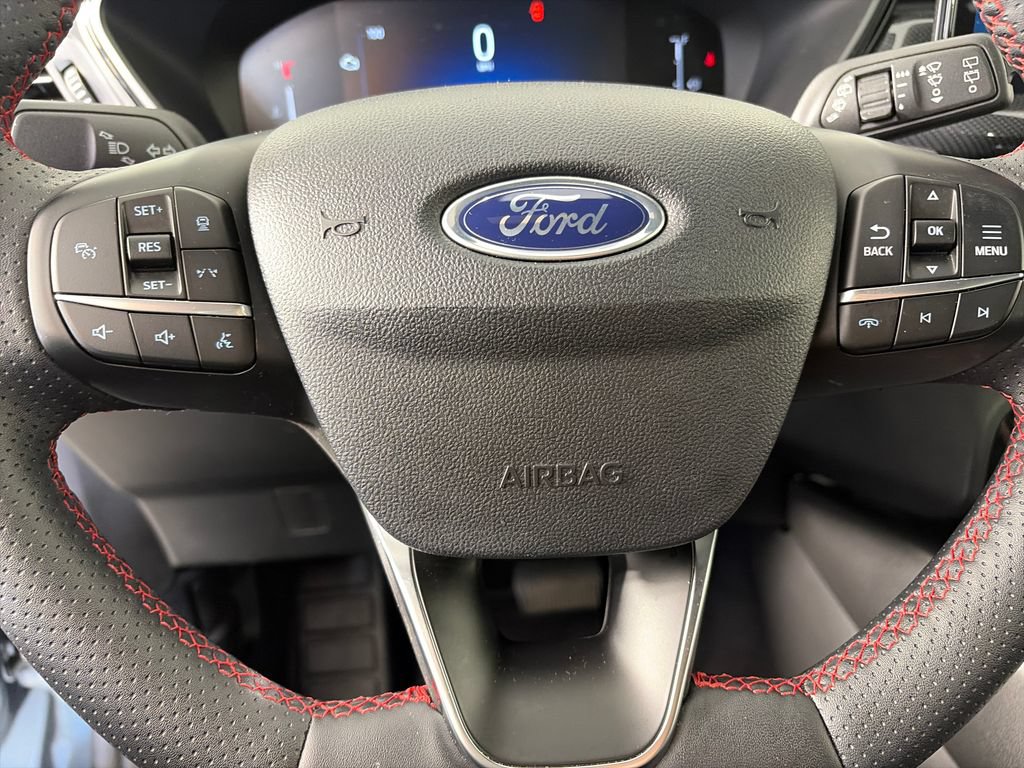 Certified 2025 Ford Escape ST-Line Select w/ Tech Pack #1 AWD/4WD image 16