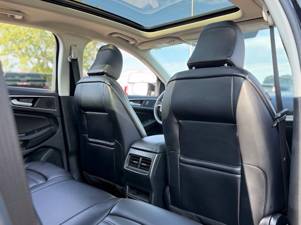 Certified 2024 Ford Edge SEL w/ Convenience Package AWD/4WD image 18