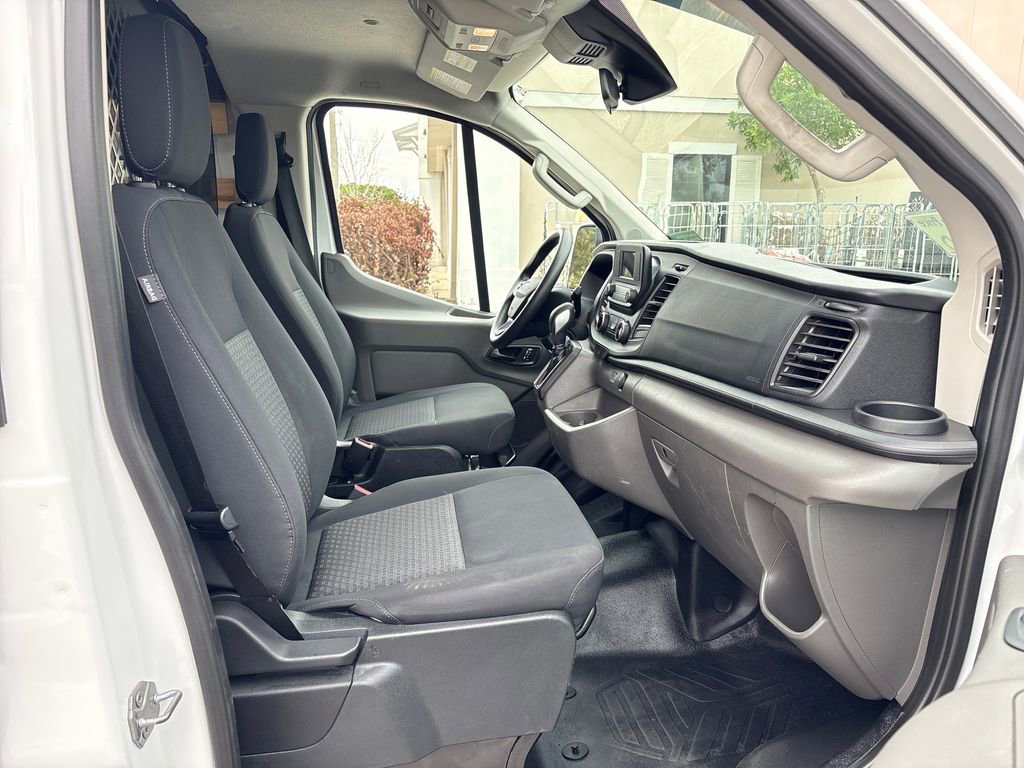 Certified 2024 Ford Transit 250 Low Roof w/ Exterior Upgrade Package RWD image 7