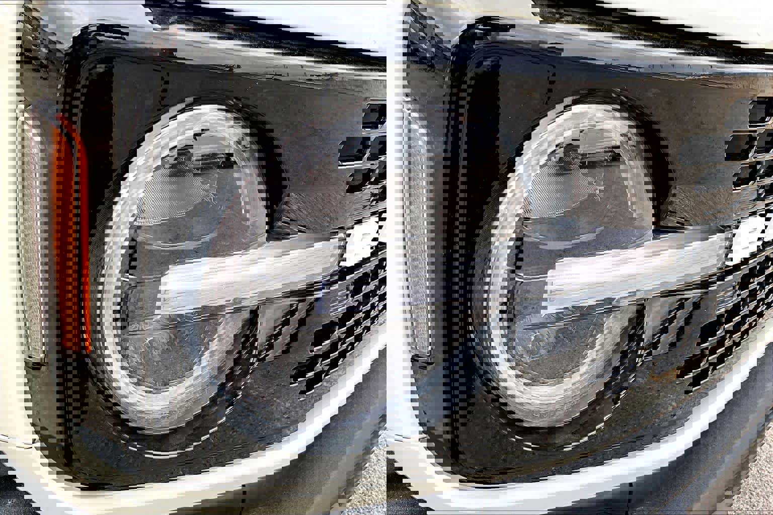 Certified 2025 Ford Bronco Outer Banks w/ Black Appearance Package image 28