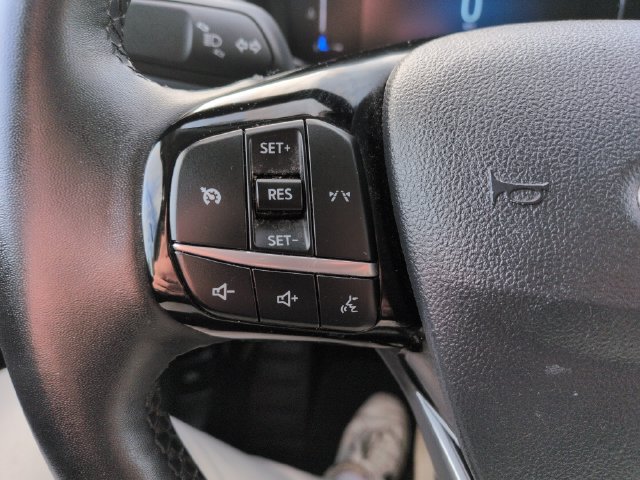 Certified 2024 Ford Escape Active AWD/4WD image 32