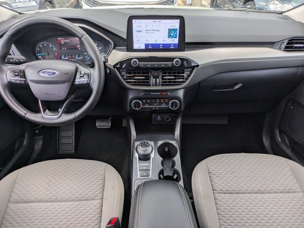 Certified 2022 Ford Escape SE FWD image 18