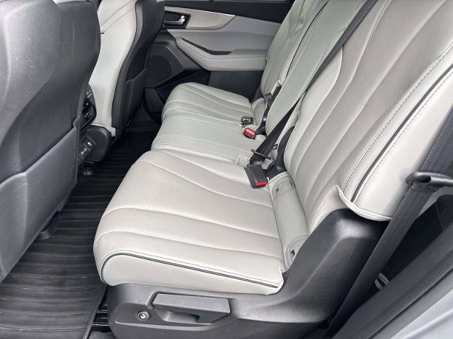 Used 2023 Acura MDX w/ Advance Package AWD/4WD image 17