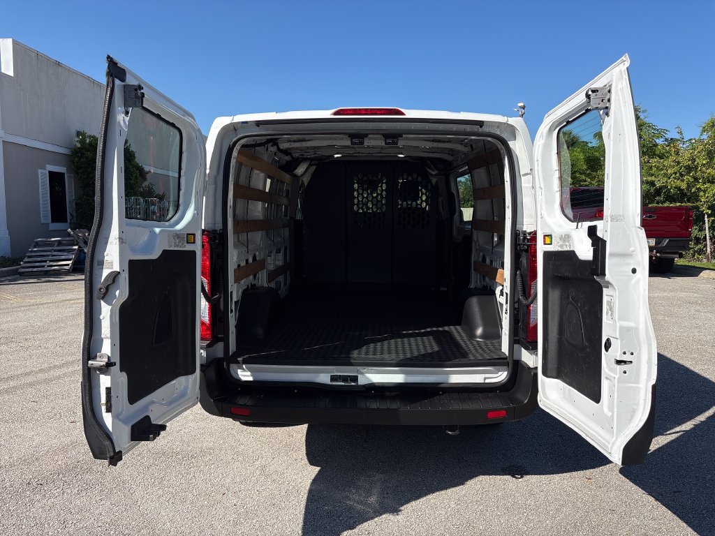 Certified 2025 Ford Transit 250 Low Roof w/ Exterior Upgrade Package RWD image 10