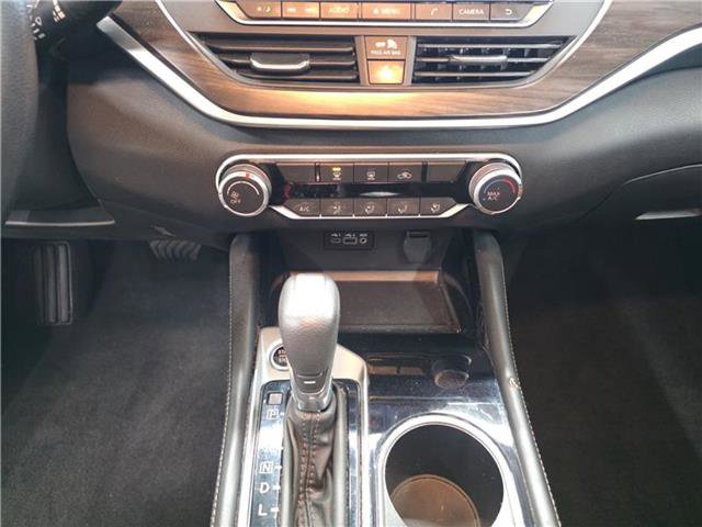 Used 2023 Nissan Altima 2.5 SV FWD image 11