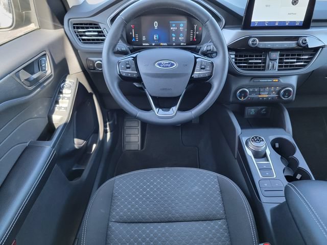 Certified 2023 Ford Escape Active AWD/4WD image 31