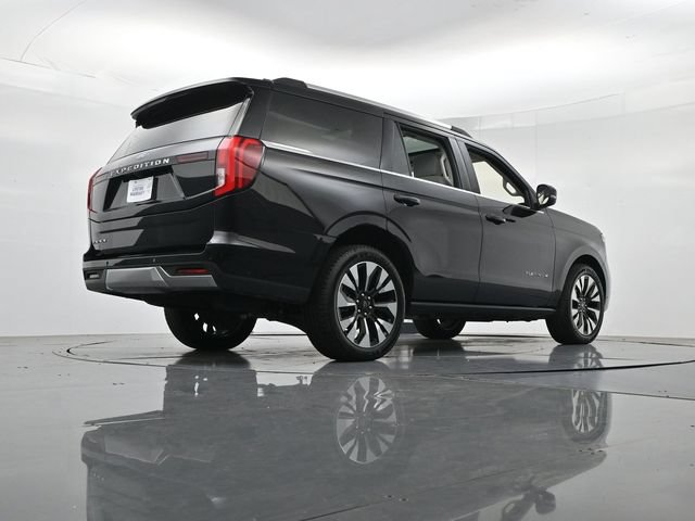 Certified 2025 Ford Expedition Platinum w/ Driver's Package AWD/4WD image 37