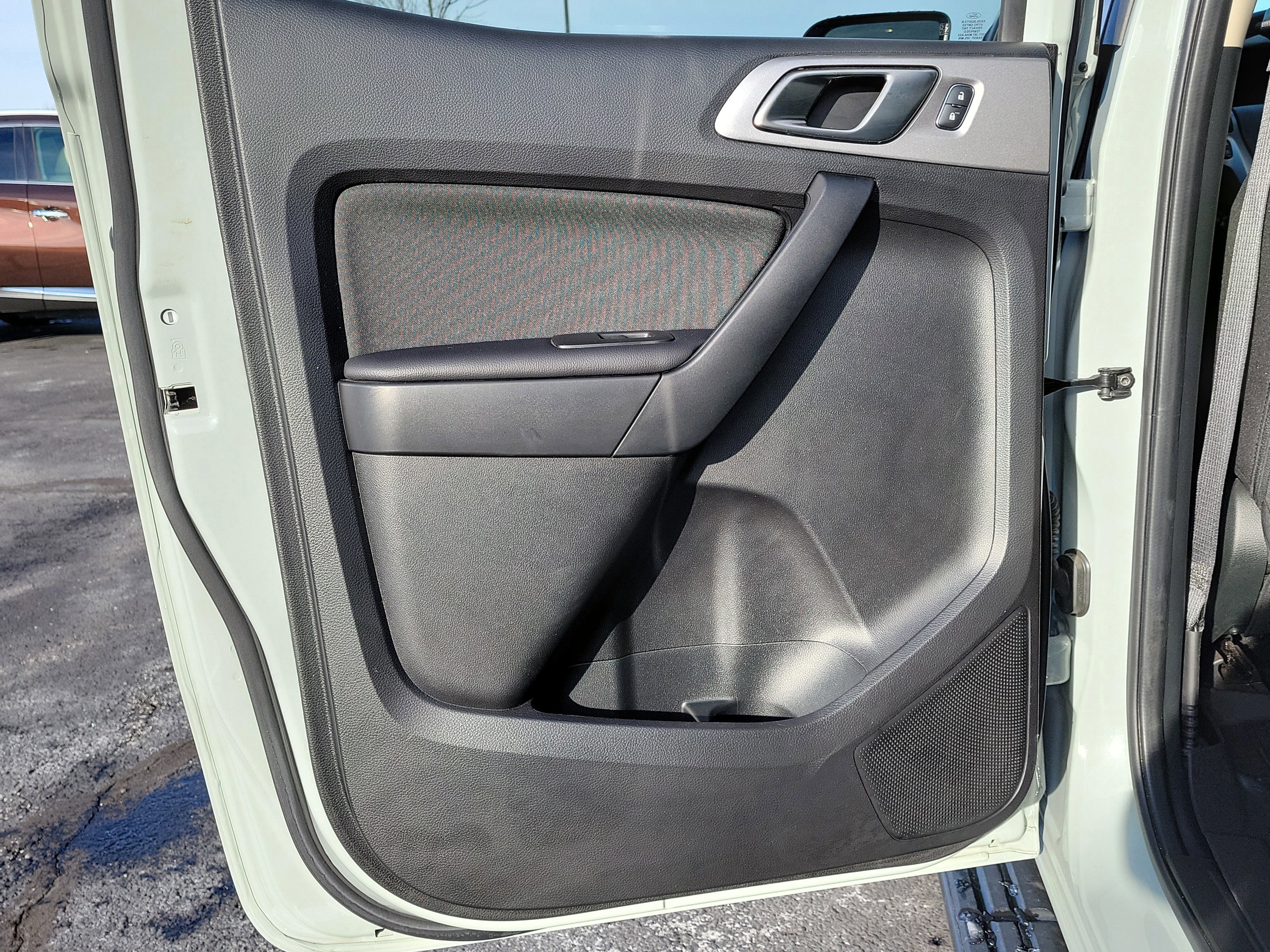 Certified 2022 Ford Ranger XLT w/ Equipment Group 301A Mid image 9