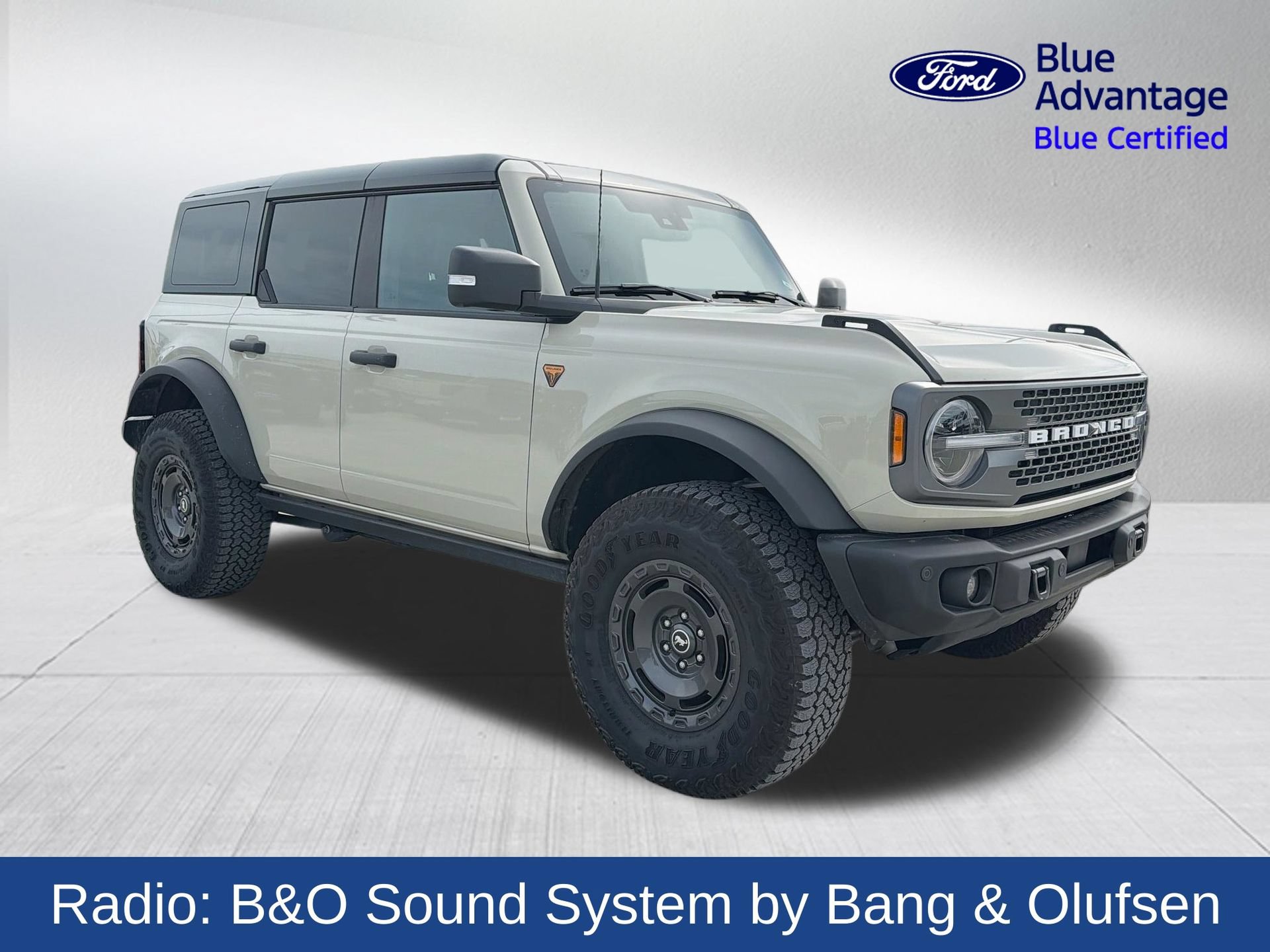 Certified 2025 Ford Bronco Badlands AWD/4WD image 4