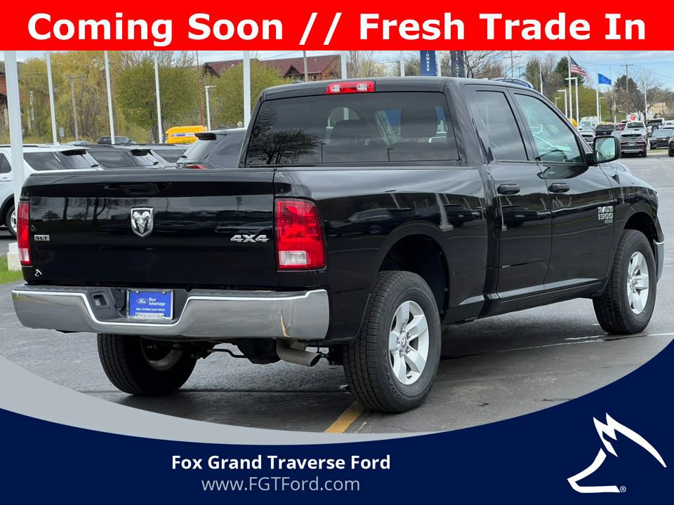 Used 2024 RAM 1500 Classic SLT AWD/4WD image 9