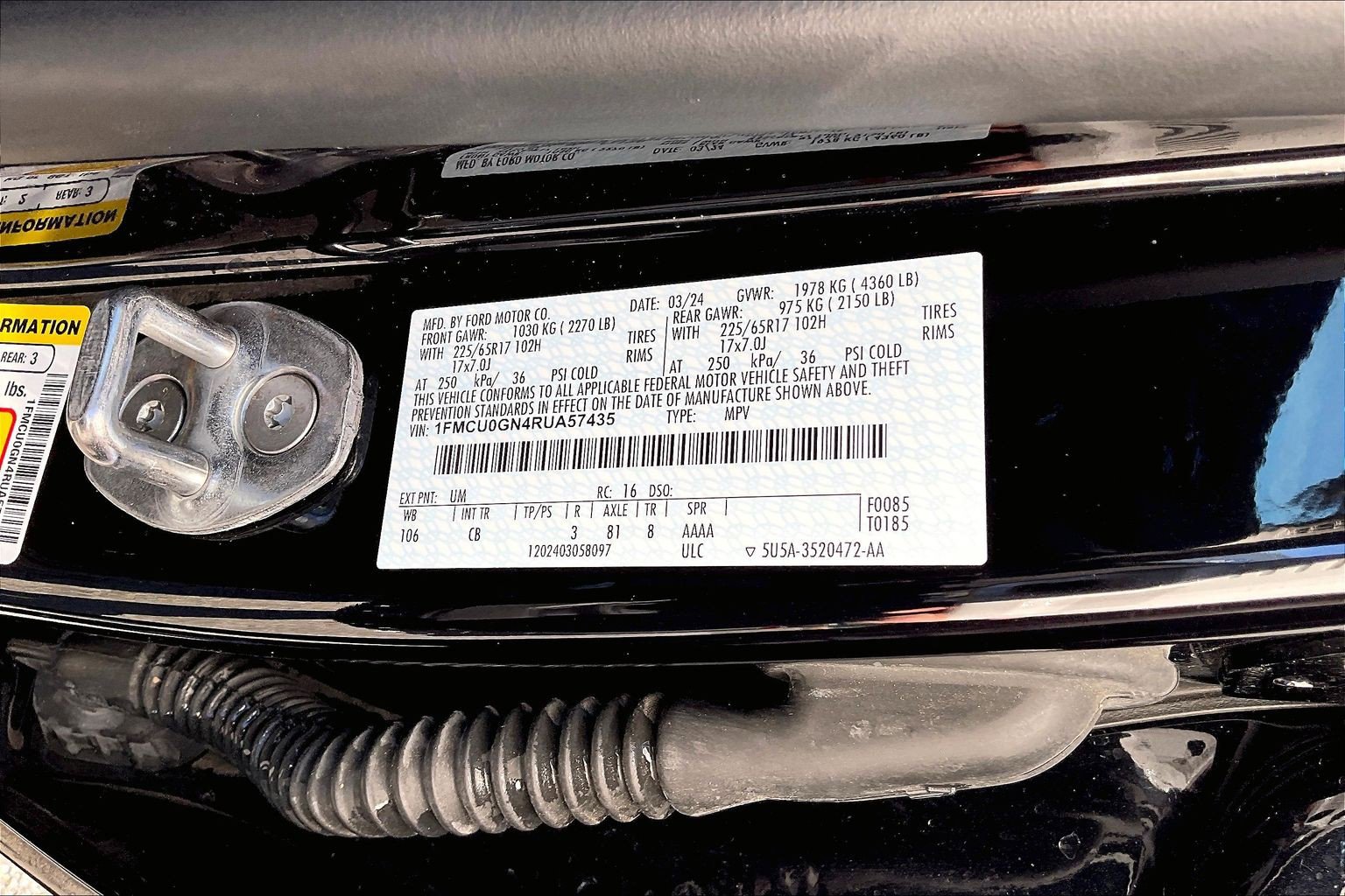 Certified 2024 Ford Escape Active FWD image 30