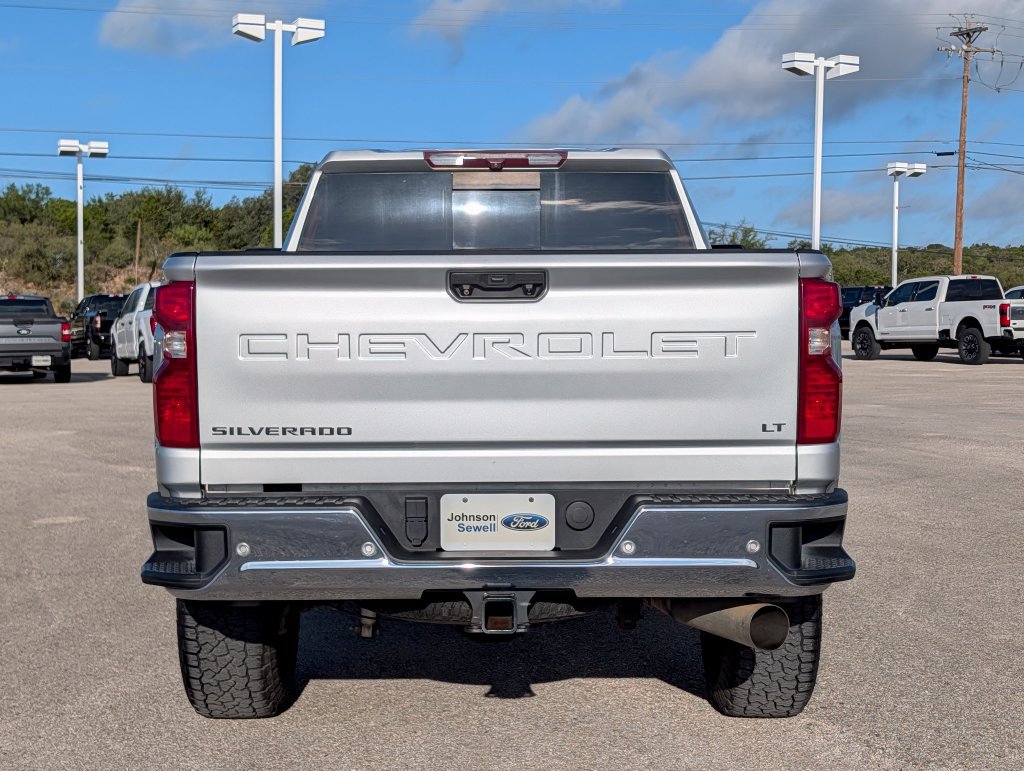 Used 2020 Chevrolet Silverado 2500 LT w/ Texas Edition AWD/4WD image 6