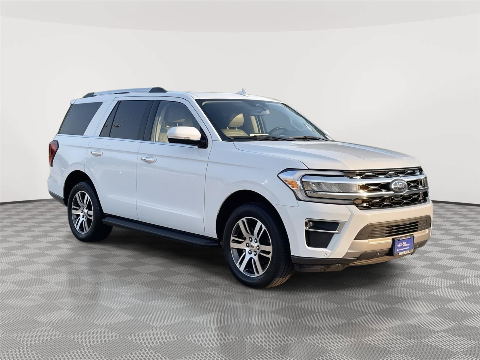 Certified 2024 Ford Expedition Limited AWD/4WD image 5