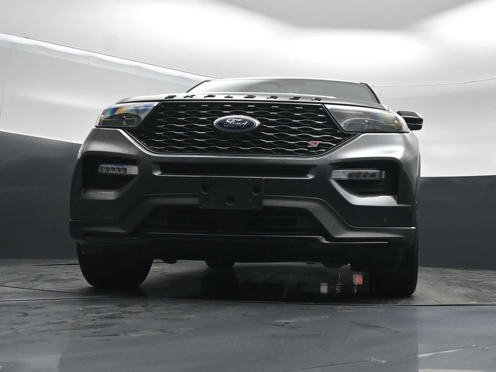Certified 2020 Ford Explorer ST w/ Premium Technology Package AWD/4WD image 48
