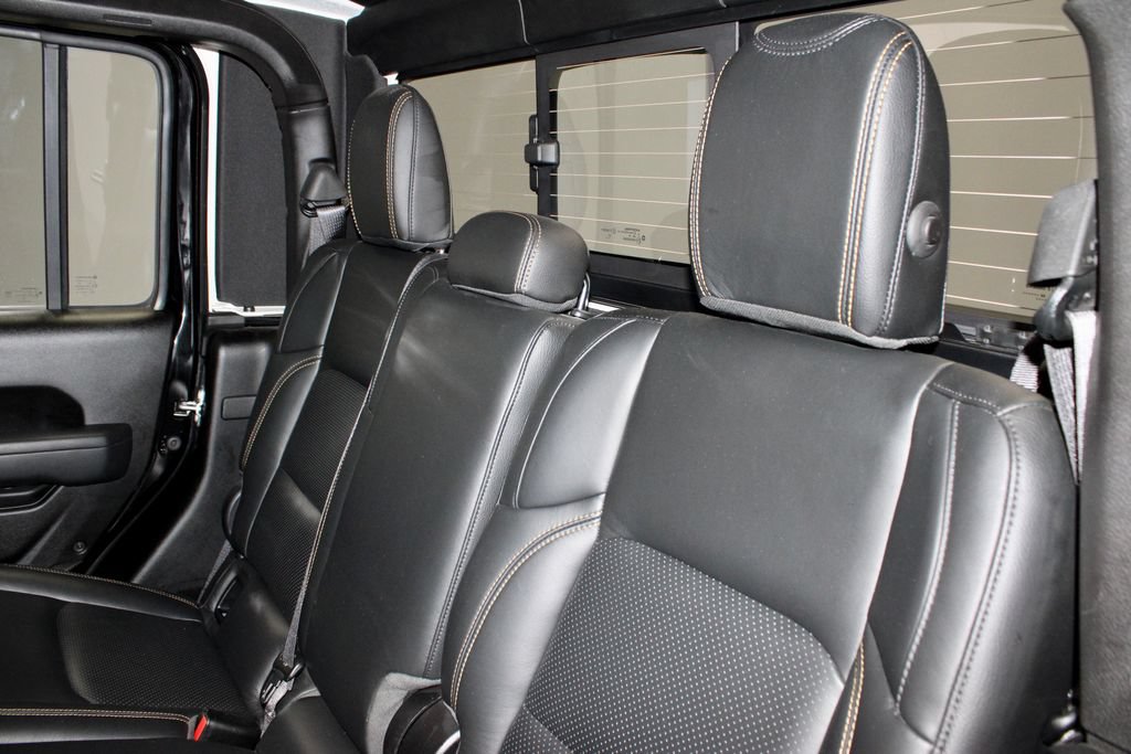 Used 2024 Jeep Gladiator Sport AWD/4WD image 22