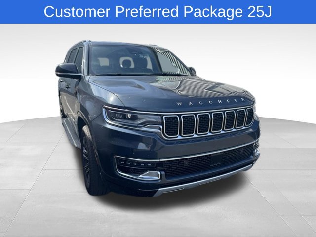 Used 2024 Jeep Wagoneer L Series II w/ Flexible Seating Group AWD/4WD image 1