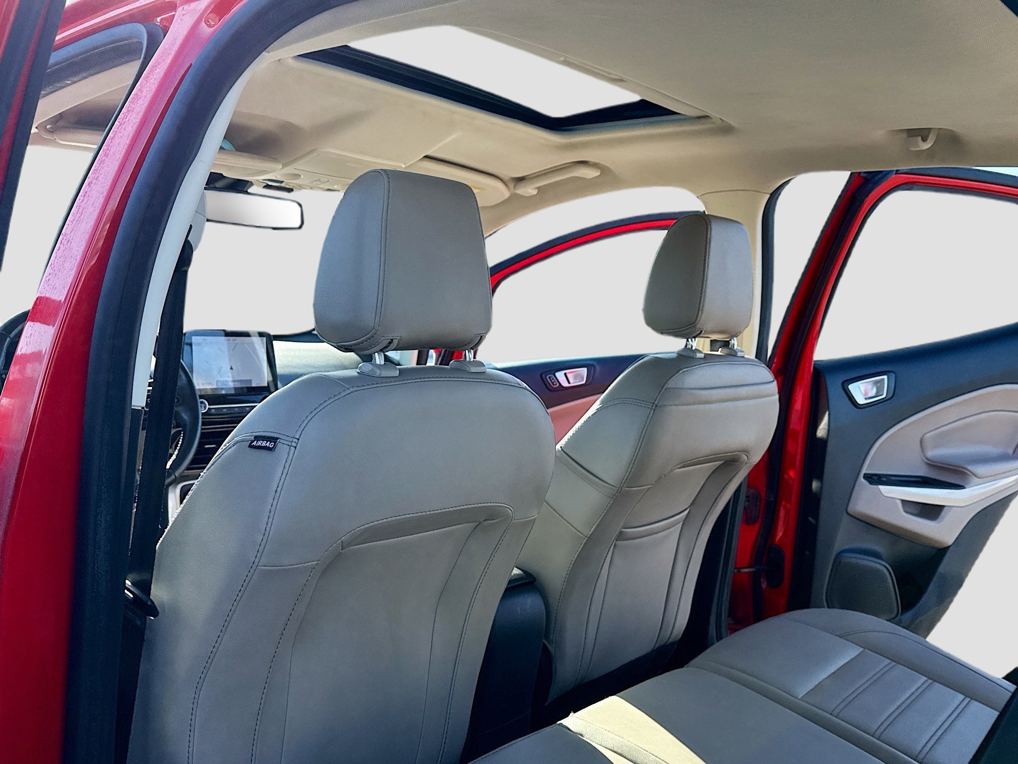 Certified 2021 Ford EcoSport Titanium image 9