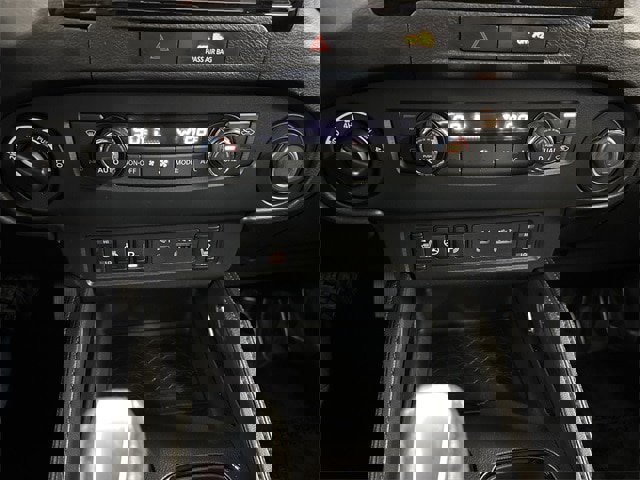 Used 2022 Nissan Frontier PRO-4X w/ Pro-4X Premium Package image 10