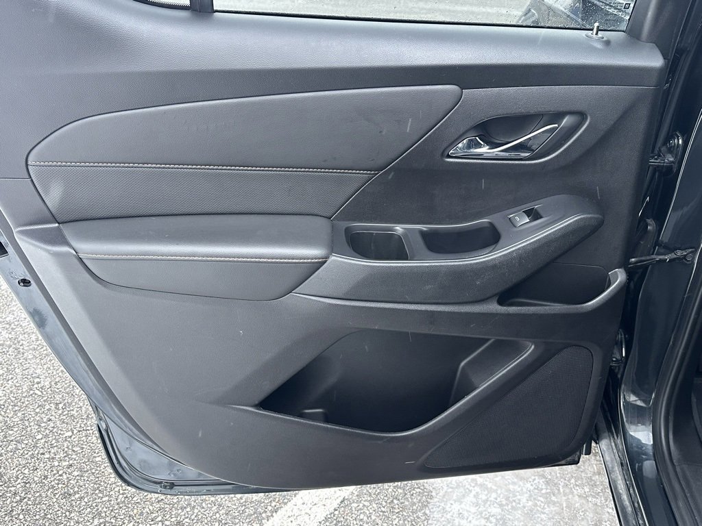 Used 2019 Chevrolet Traverse Premier w/ Driver Confidence II Package image 14