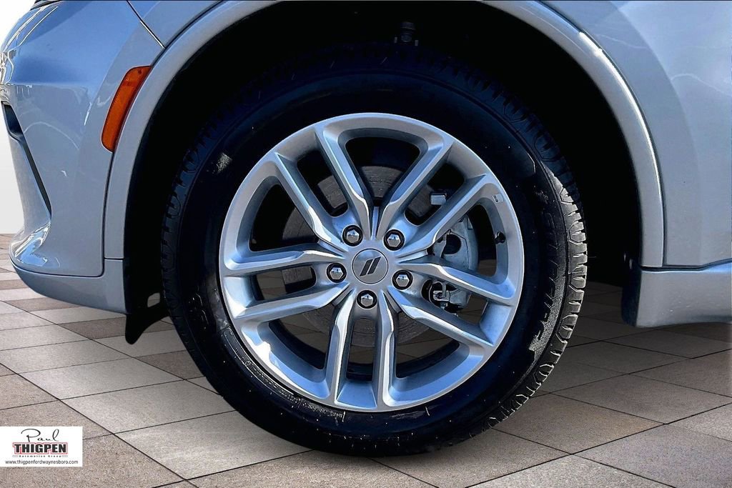 Used 2024 Dodge Durango GT image 9
