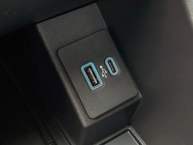 Certified 2023 Ford Edge ST w/ Equipment Group 401A image 24