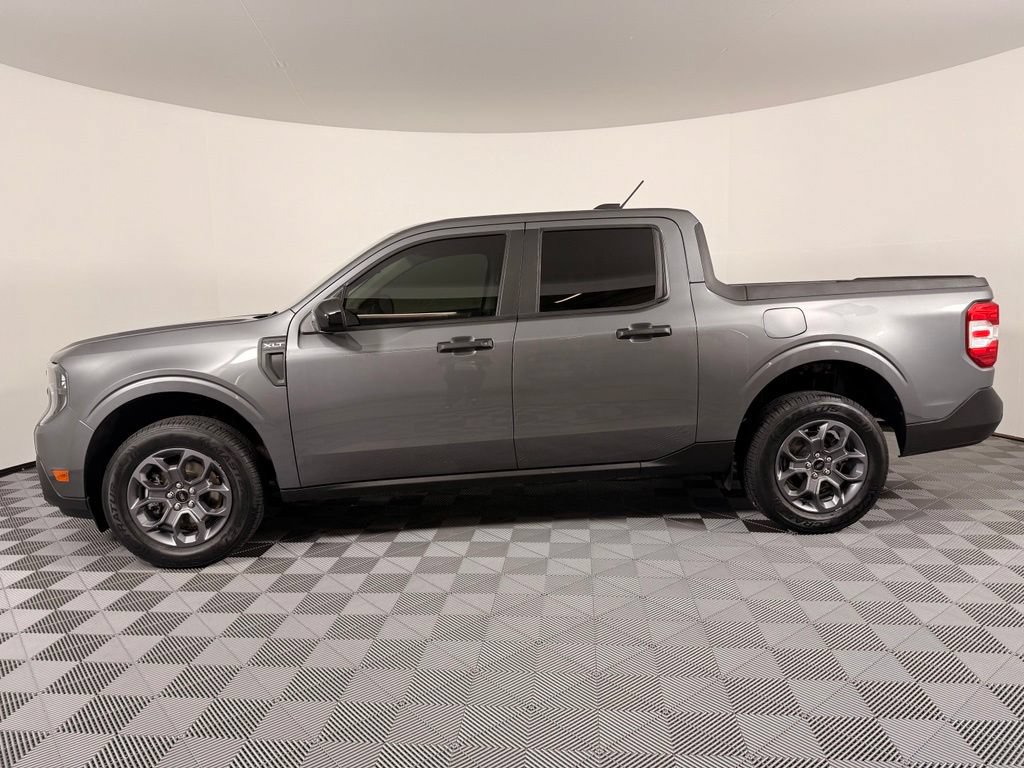 Certified 2025 Ford Maverick XLT w/ XLT Luxury Package FWD image 12