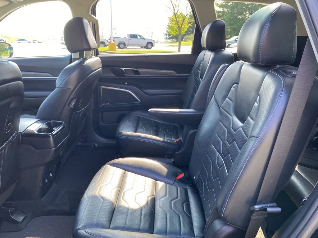Used 2022 Kia Telluride SX w/ SX Prestige Package AWD/4WD image 23