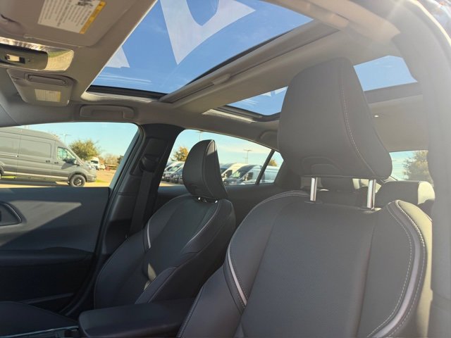 Used 2024 Toyota Prius Limited image 11