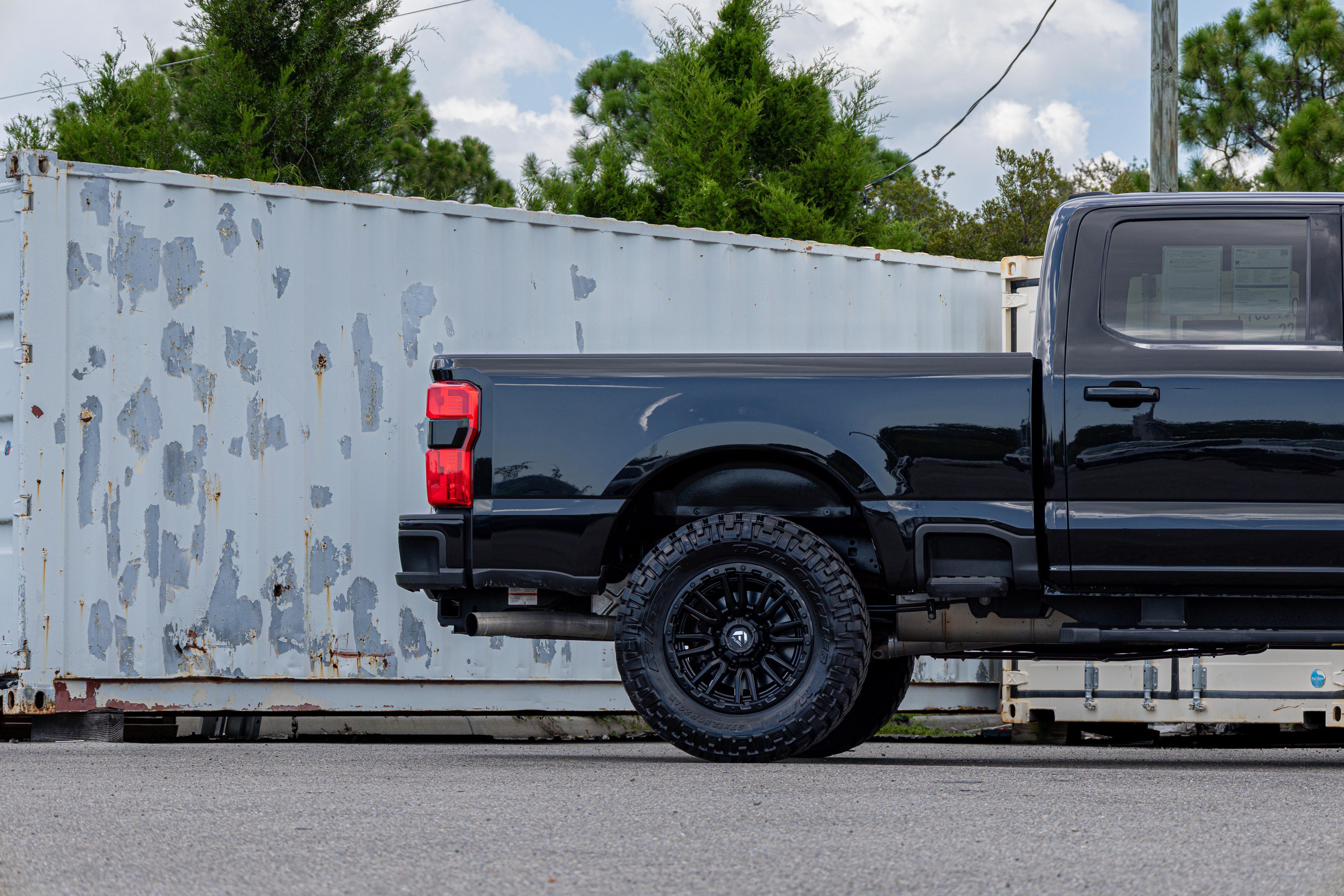 Certified 2024 Ford F250 XLT w/ Black Appearance Package AWD/4WD image 40