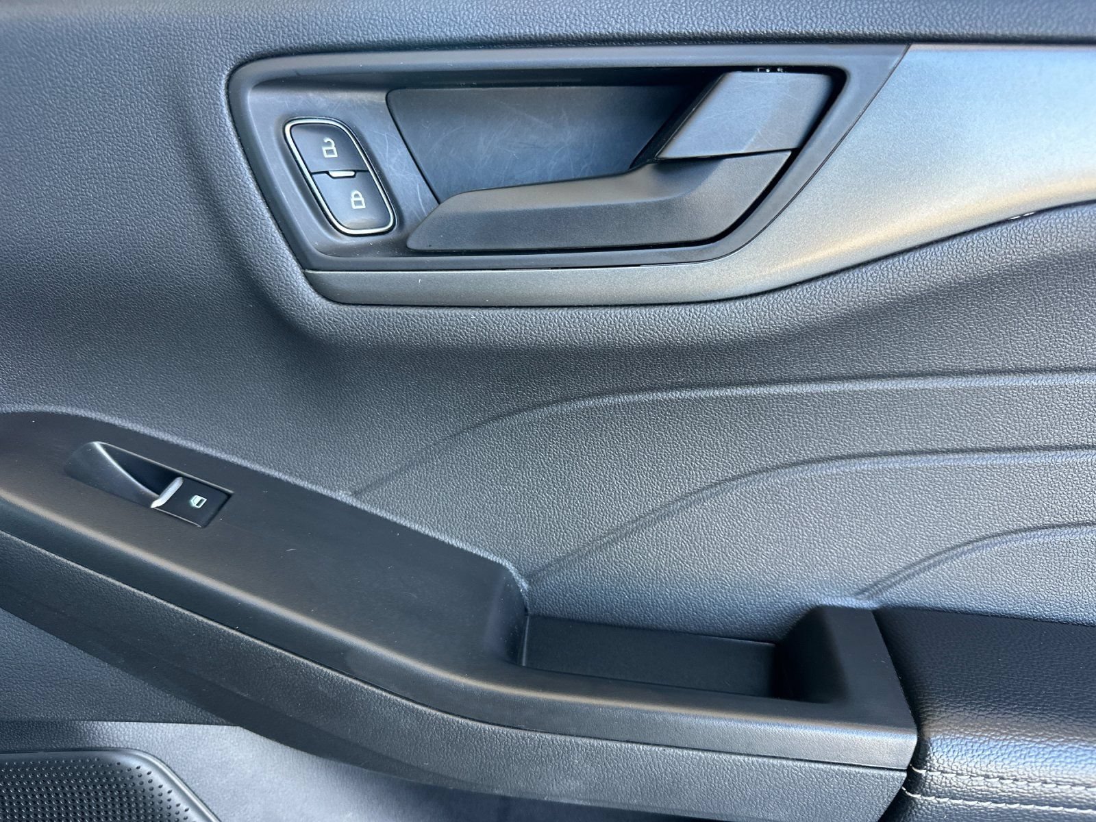 Certified 2025 Ford Escape Active FWD image 19