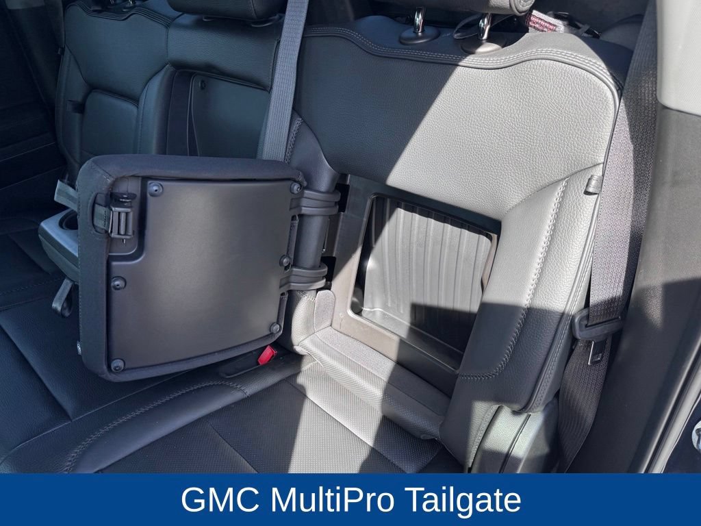 Used 2023 GMC Sierra 1500 Denali AWD/4WD image 13