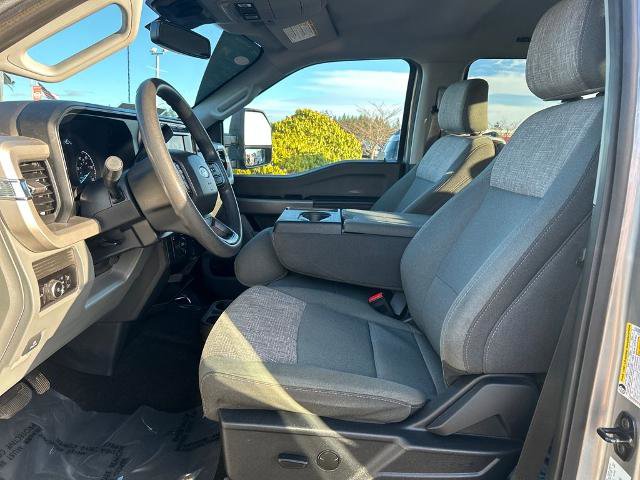 Certified 2023 Ford F250 XLT AWD/4WD image 5