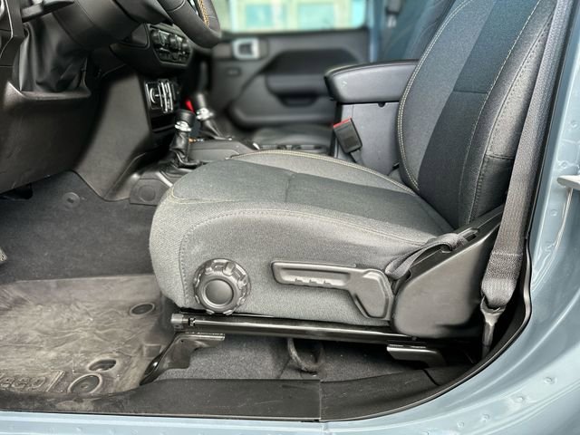 Used 2024 Jeep Wrangler Unlimited Sport AWD/4WD image 13