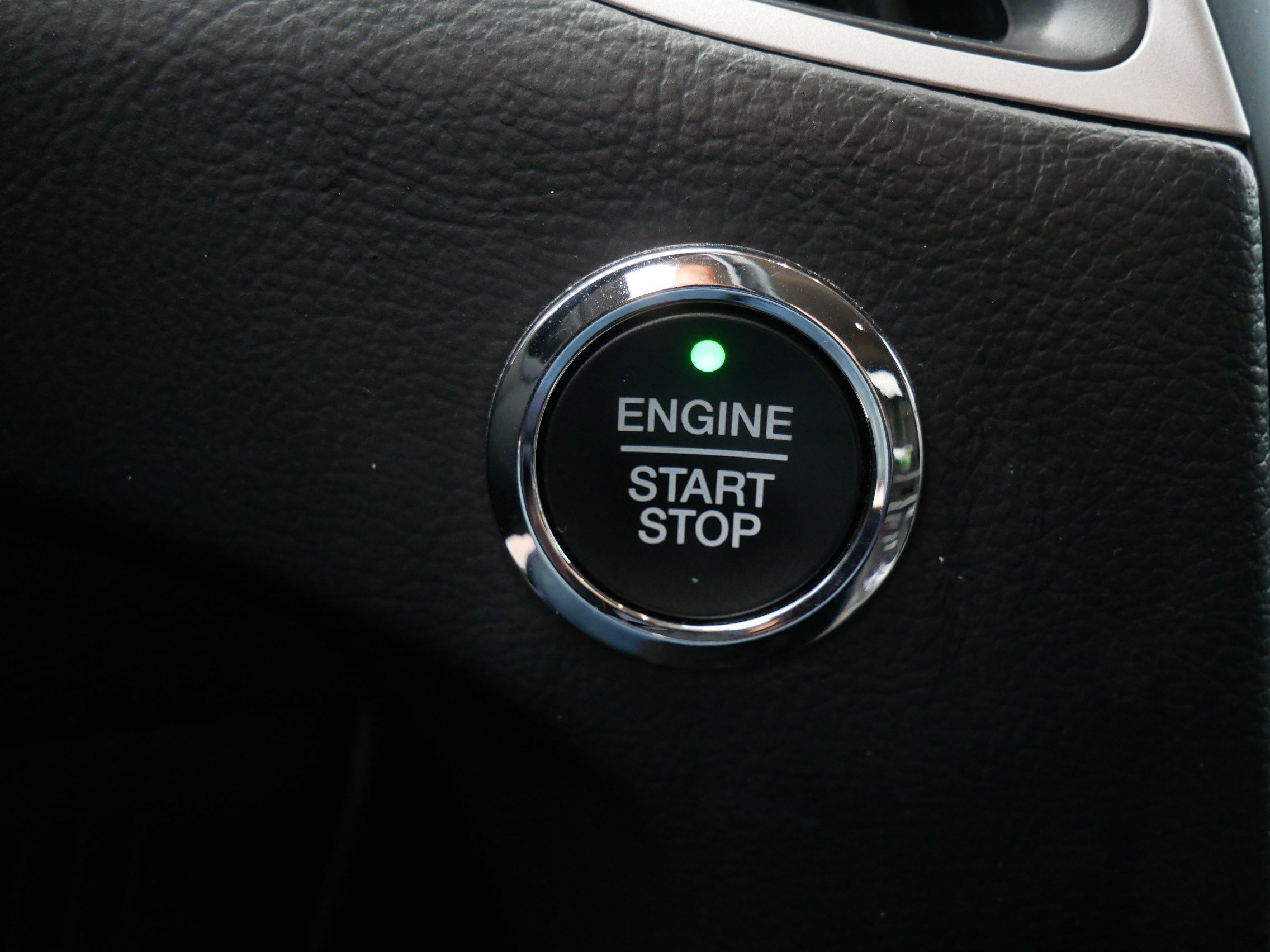 Certified 2023 Ford Edge SEL image 33