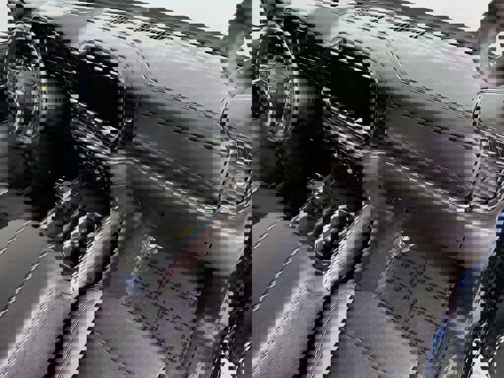 Used 2023 Chevrolet Silverado 1500 LTZ w/ LTZ Premium Package image 34