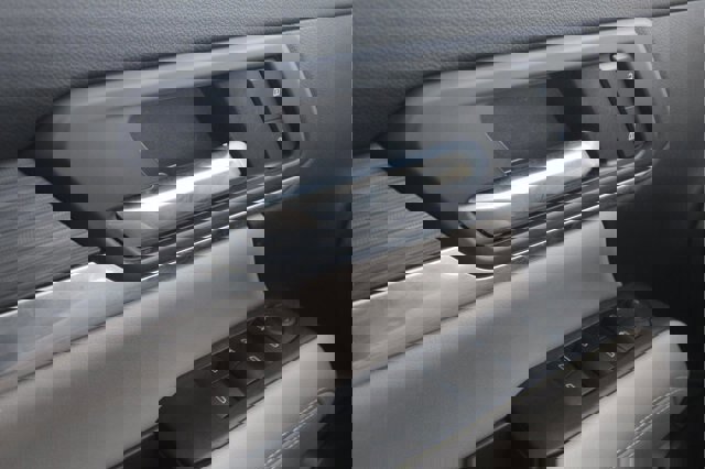 Used 2025 GMC Terrain Elevation w/ Black Edition image 22