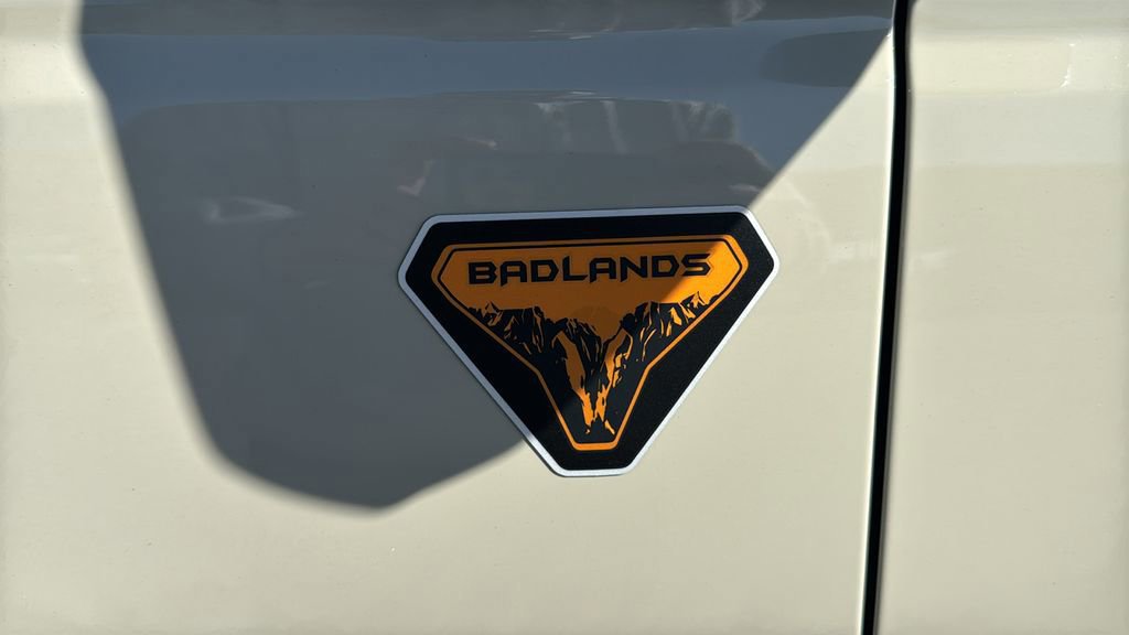 Certified 2025 Ford Bronco Badlands image 7