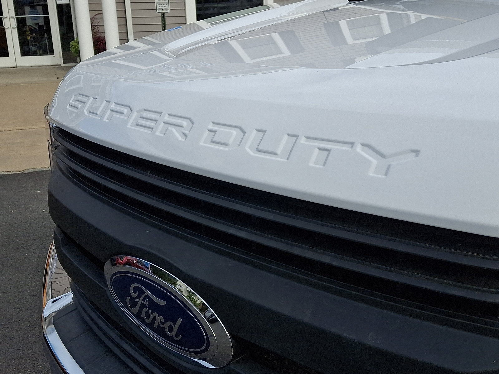 Certified 2017 Ford F550 4x4 Regular Cab Super Duty image 30