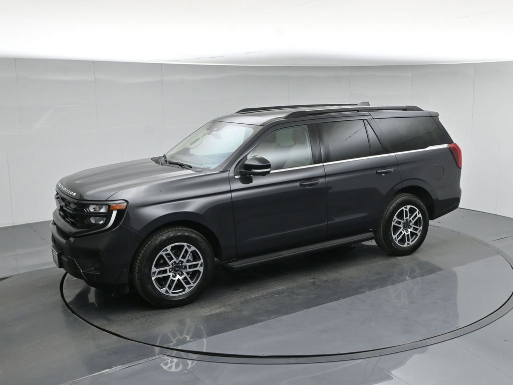 Certified 2025 Ford Expedition Active image 20