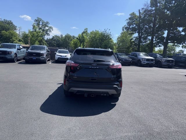 Certified 2023 Ford Edge SEL w/ Convenience Package AWD/4WD image 8