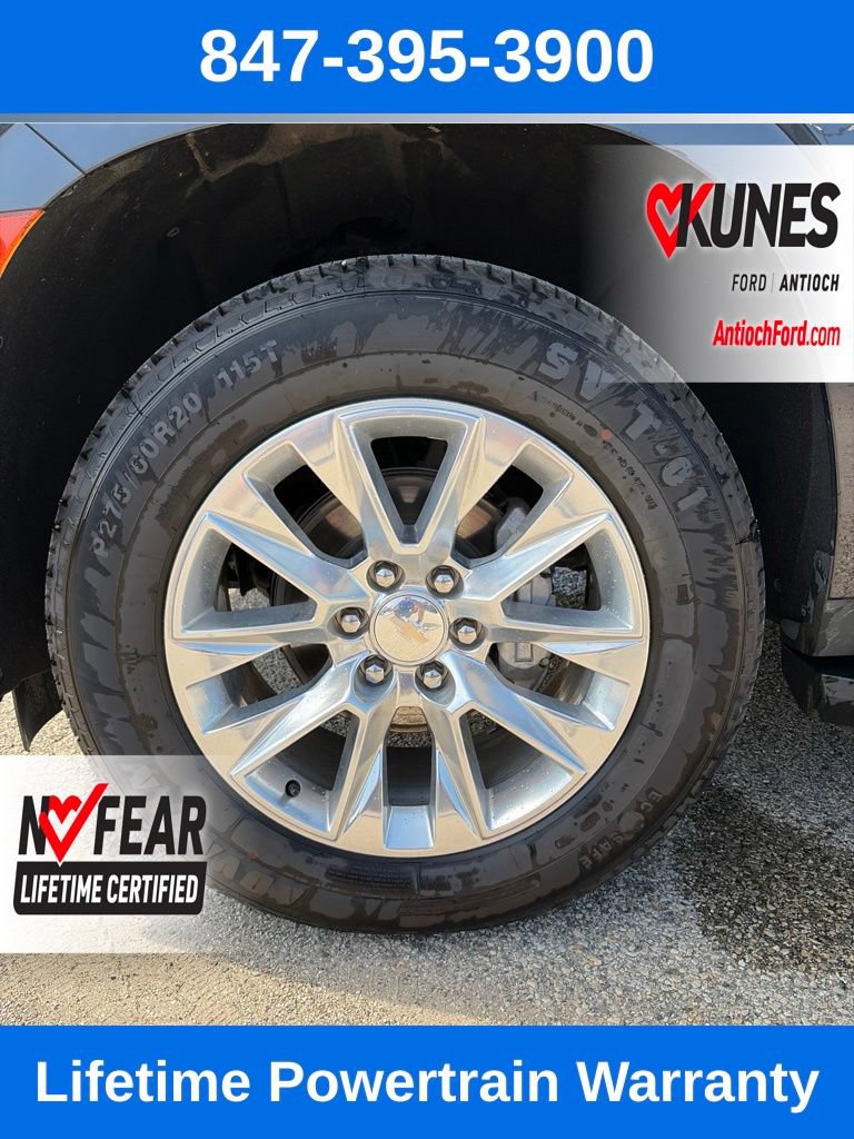 Used 2024 Chevrolet Suburban Premier AWD/4WD image 4