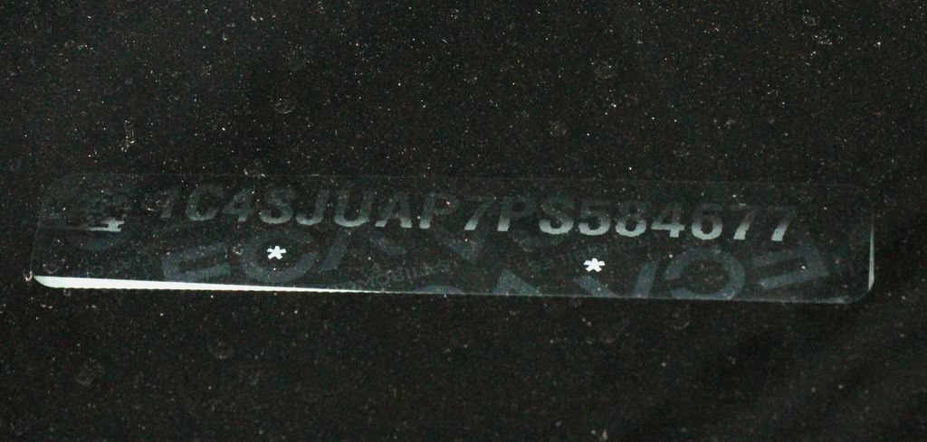 Used 2023 Jeep Wagoneer 2WD image 30