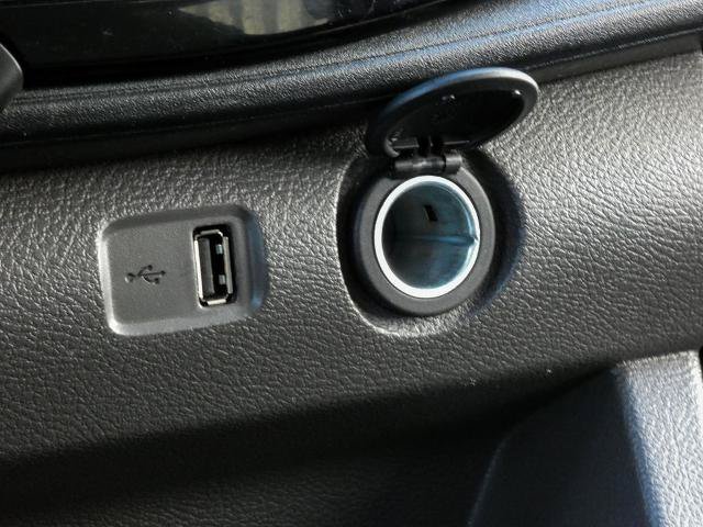 Certified 2025 Ford Transit 350 XLT RWD image 23