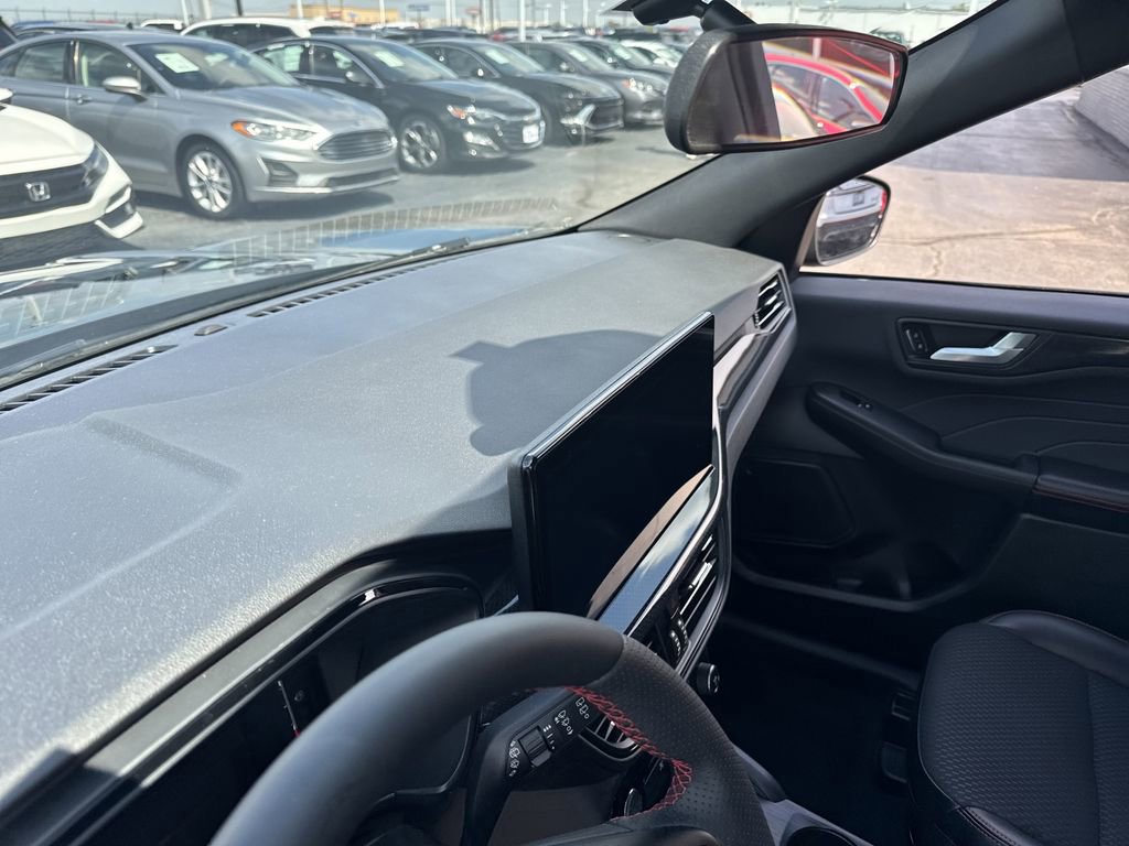 Certified 2023 Ford Escape ST-Line image 23